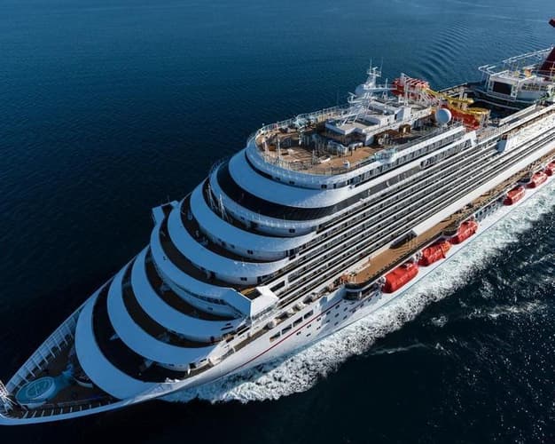 Image - 8 Nights in the Dutch Caribbean the Carnival Horizon