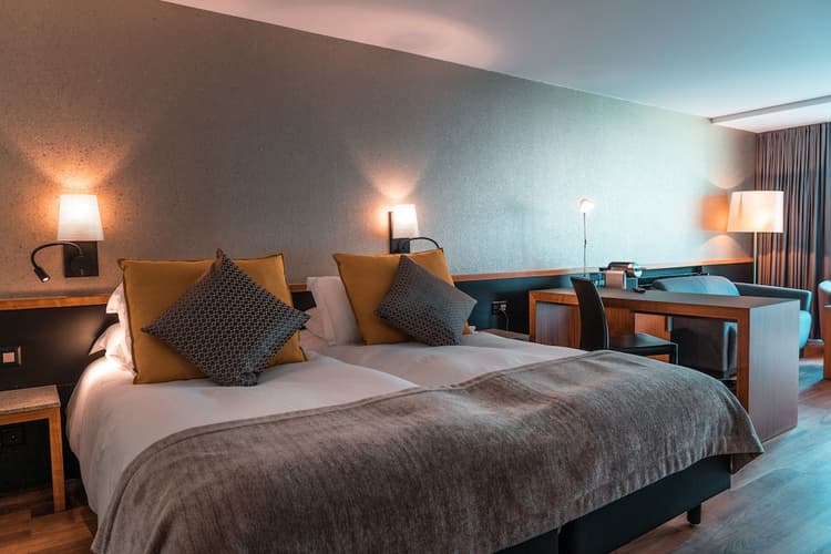 图像 - 8 Days 3N ZURICH 4* (BB) | 4N INTERLAKEN 4* (BB) 