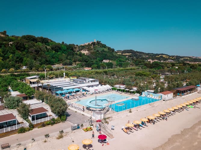 Immagine - MARINA PALMENSE (Porto San Giorgio) - Girasole Eco Family Village  - Camping Residence A partire dal 31.08.2020 - MARCHE MARE ITALIA CASE