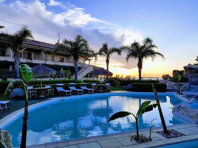 Immagine - CALABRIA  CAPO VATICANO DAL 08.08.2020 AL 15.08.2020 L'Arcobaleno Resort RESIDENCE HOTEL