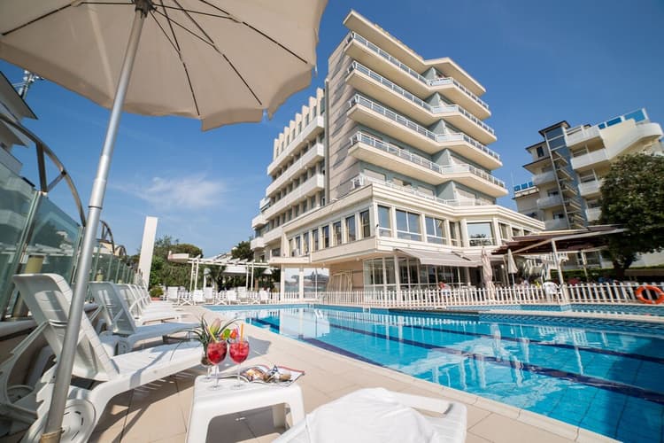 Immagine - MILANO MARITTIMA  EMILIA ROMAGNA - Hotel Majestic - A partire dal 24.07.2020 - MARE ITALIA