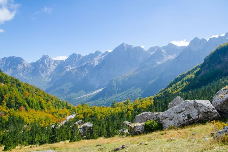 Bild - Hike the Albanian Alps