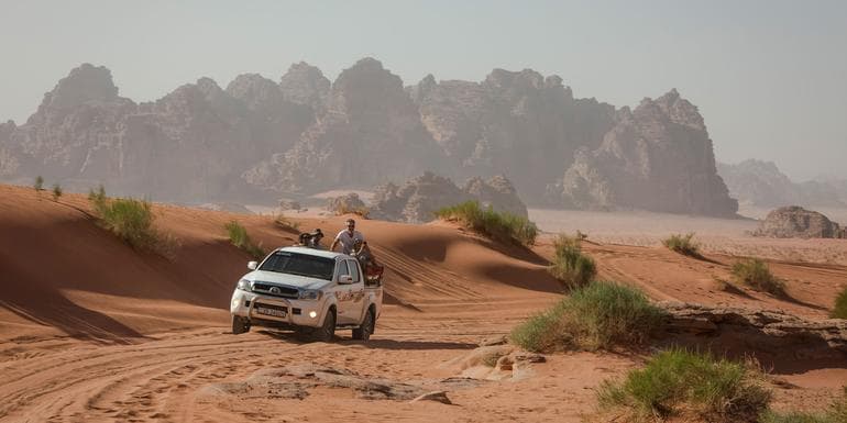 Bilde - Uncover Jordan: Deserts, Petra & The Dead Sea