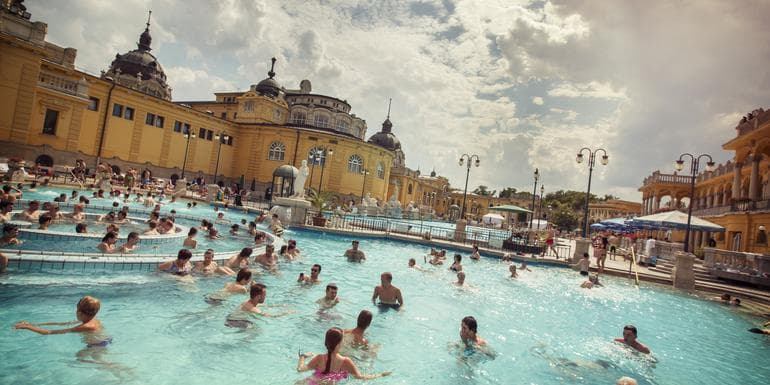 Imagen - Rome to Berlin: Piazzas, Prague & the Past