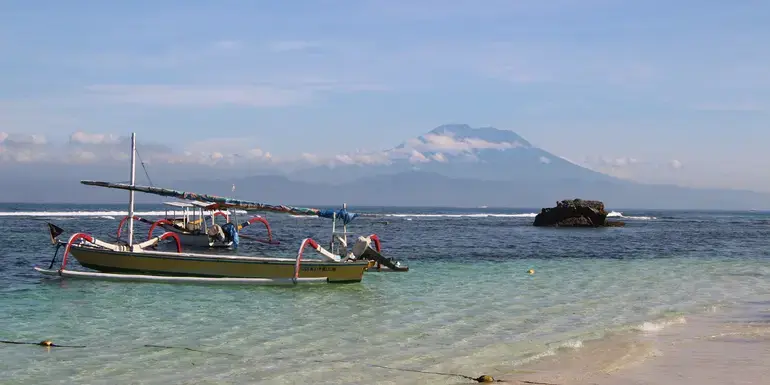 Billede - Sumatra to Nusa Lembongan: Wild Islands & Zen Beaches