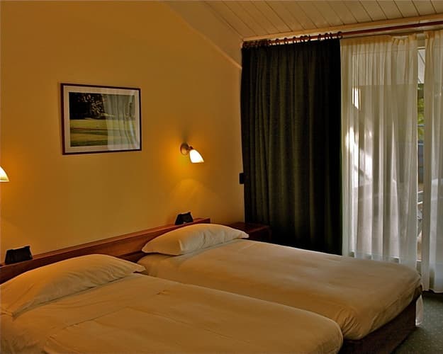 Image - 10 N Pinetina/Monticello/Carimate/Barlassina/Este