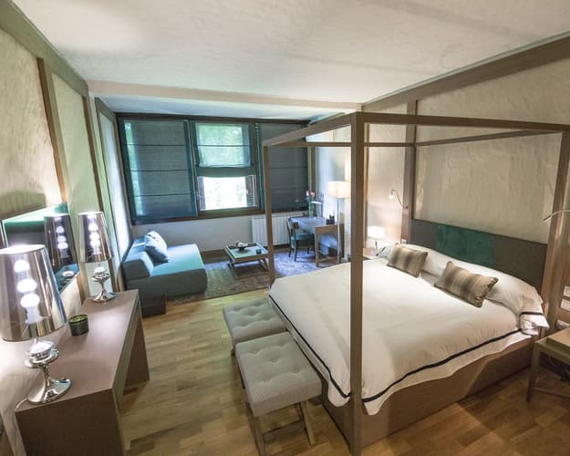 Image - 8 N Barlassina