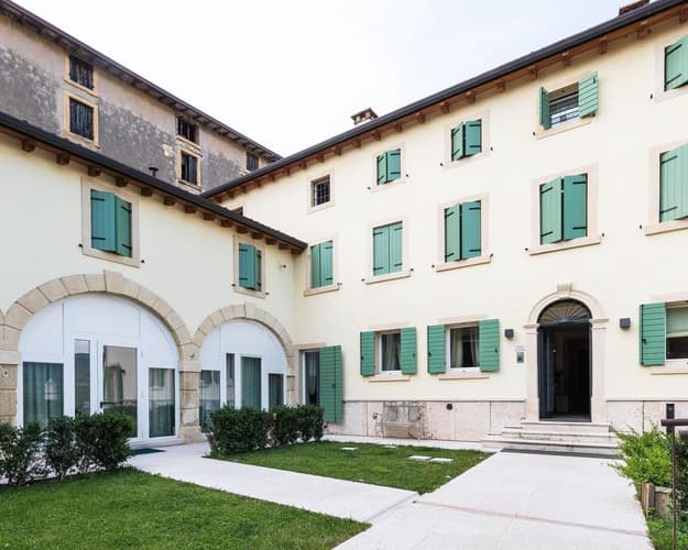 Image - 3 nuits en DP au Villa Moron et 1 gf  GC Verona