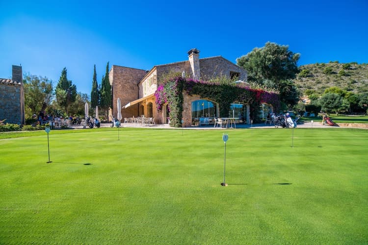 Image -  Pula Golf Resort + unilimited golf in Pula & 1 Son Servera
