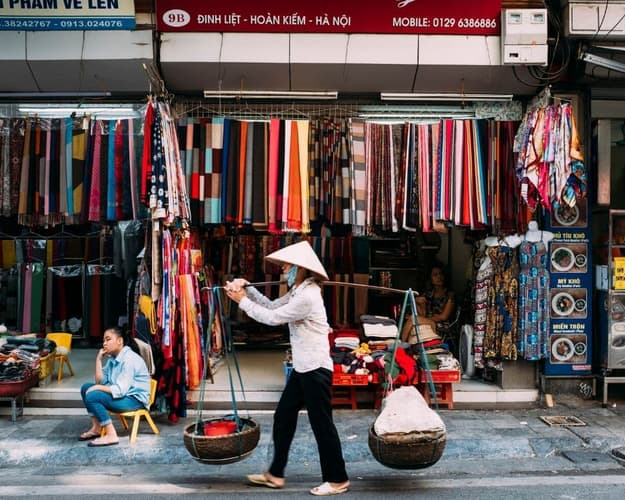 Immagine - GOOD MORNING VIETNAM