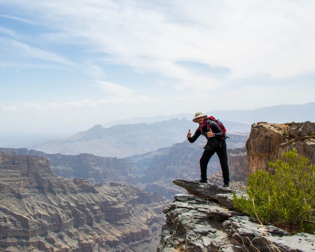 Obraz - Heights & Heritage : Jebel Shams Summit + Nizwa