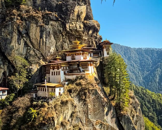 Image - EXPLORE BHUTAN Il Regno della Felicità