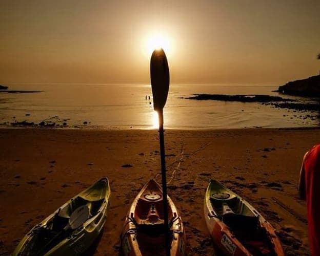 Image - Sunset Kayaking - Qurum Beach