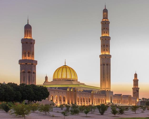 Image - Muscat By Night