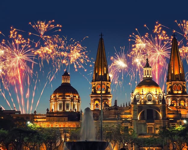 Imagen - Año Nuevo 2026 en Ciudad de México - Vuelo incluido con Latam