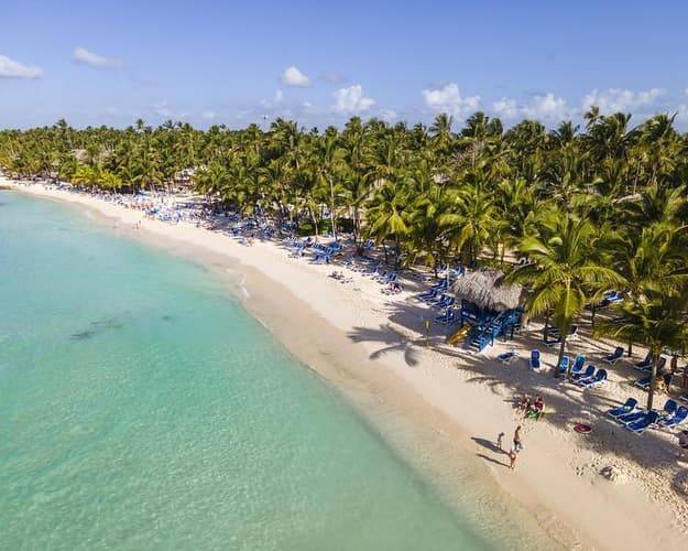 Imagen - Grupal acompañada a Bayahibe