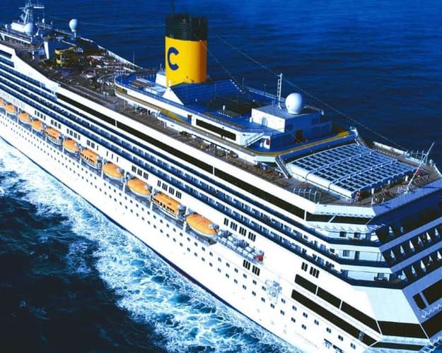 Imagen - Navegando por Islas Griegas desde Atenas barco Costa Fortuna 