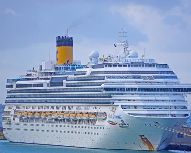 Imagen - Mini crucero por America del Sur desde Rio de Janeiro, Brasil barcon Costa Favolosa 