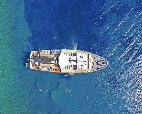 Imagen - Cicladas Divinas con Crucero Elixir