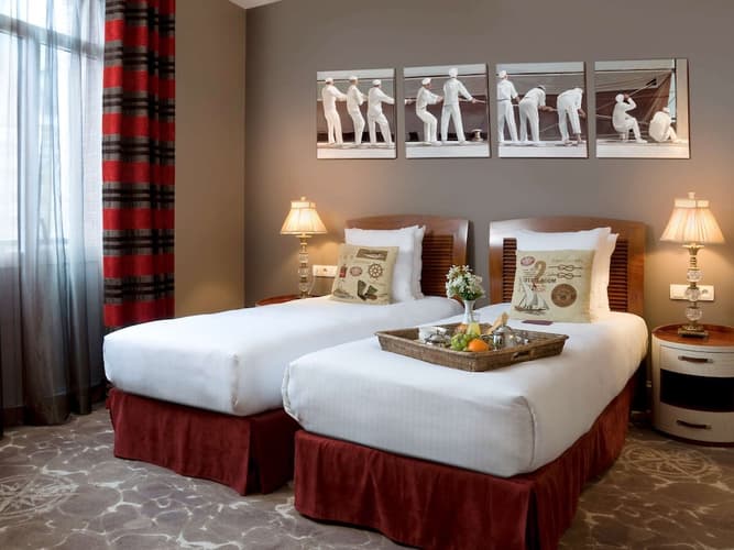 Image - 5N Royal Emeraude + 2GF