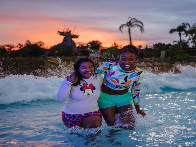 Imagen - Tickets Disney H2O Glow After Hours at Typhoon Lagoon