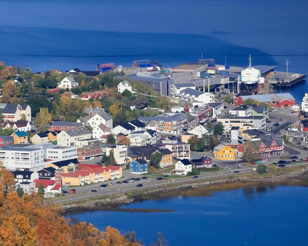 Image - Fiordos, Lagos y Ciudades Vikingas