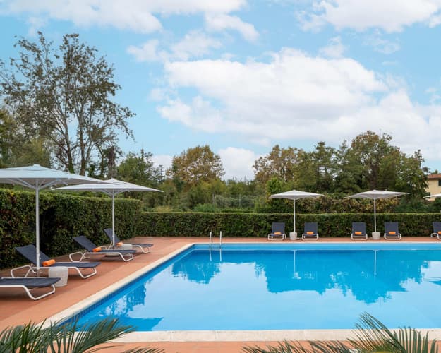 Image - 3 N UNAHOTELS Forte dei Marmi 