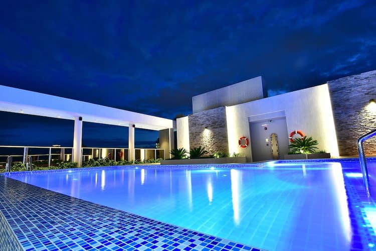 Image - AÑO NUEVO EN ASUNCIÓN - HOLIDAY INN EXPRESS AVIADOR -HAB DBL