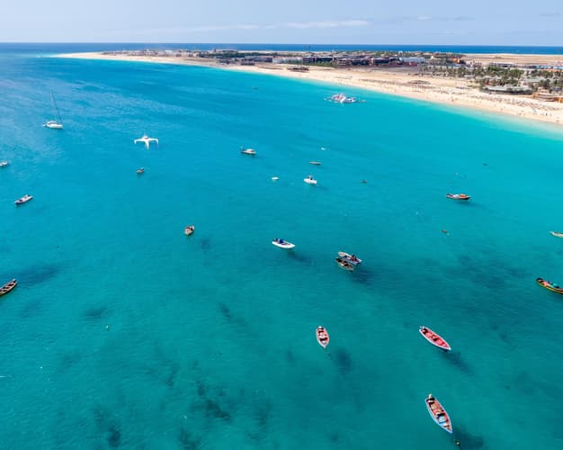 Image - Ilha do Sal - Partida de Lisboa em Agosto