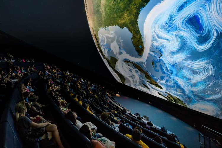 Image - Entrada al Museo de la Ciencia de Miami