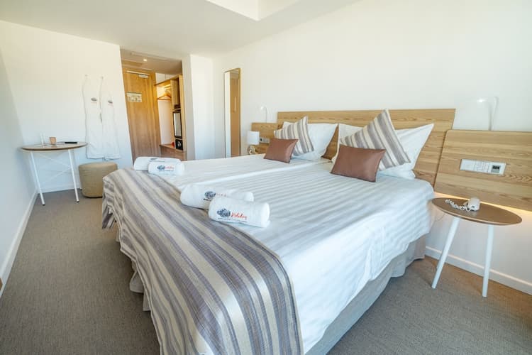 Bild - 3N The Sky + 1GF