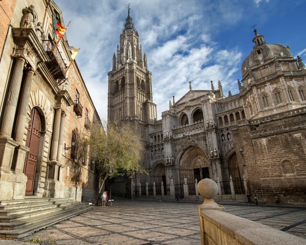 Imagen - Puy du Fou y Toledo, tras las huellas del tiempo (desde Murcia)