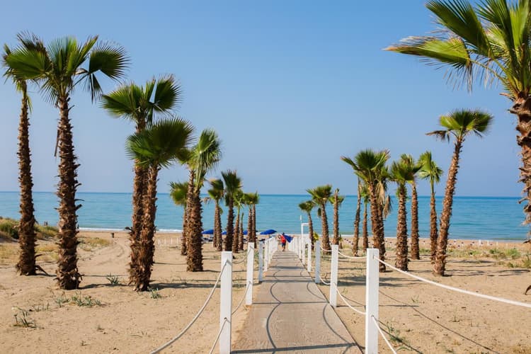 Immagine - Agrigento con volo da Linate, auto e hotel sul mare