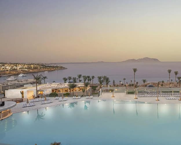 V Hotel (ex Pyramisa Beach Resort)