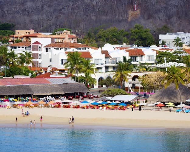 Imagen - CELEBRANDO A MAMÁ EL 10 DE MAYO EN HUATULCO POR 4 DÍAS | TODO INCLUIDO + TOUR BAHÍAS DE HUATULCO