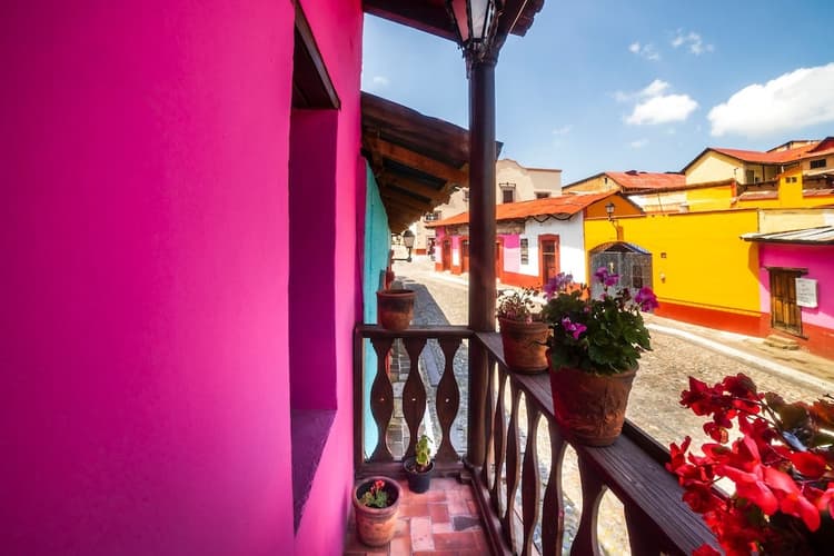 Imagen - Tlalpujahua, Mexico - Descubre la magia navideña de Tlalpujahua - 2 adultos