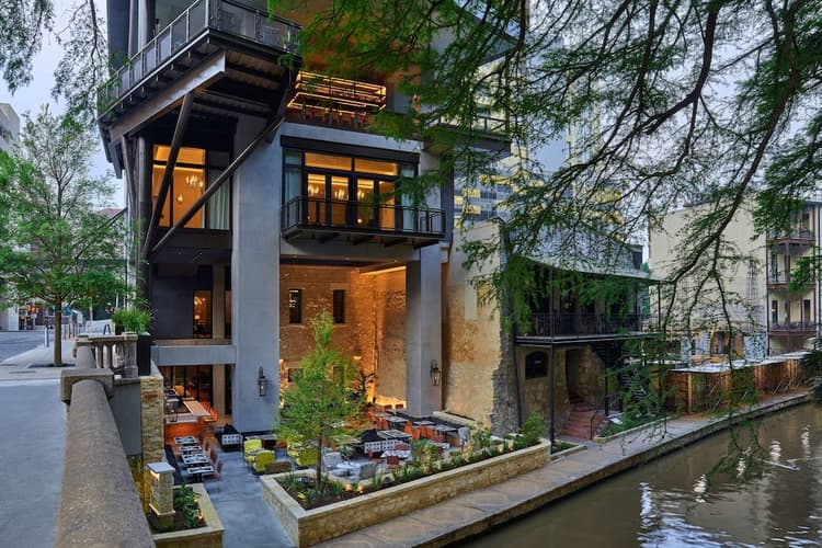 Image - Romantic Scape in San Antonio, TX - Feb 13th. to Feb 15th.