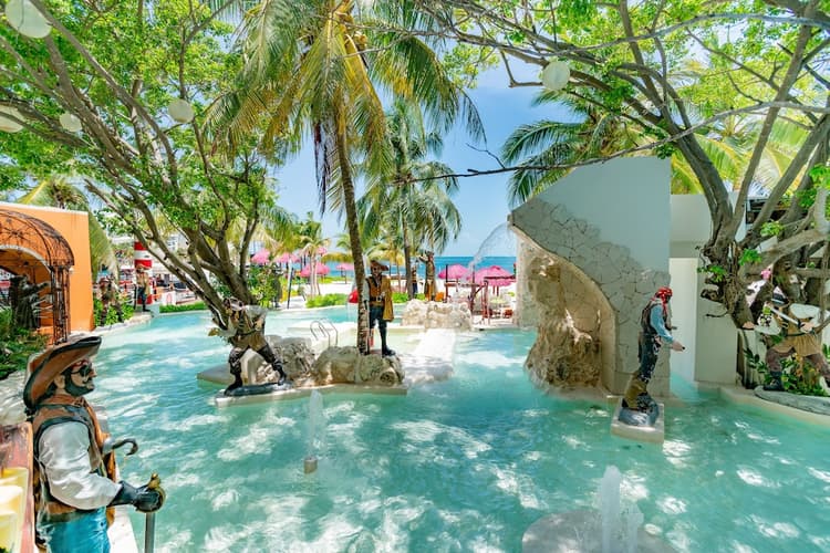 Imagen - Paquete a Cancún | Hotel Oasis Palm 4*