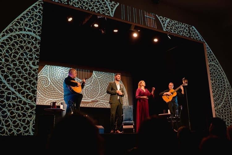 Imazhi - Melodia e Fados në zemër të Chiado