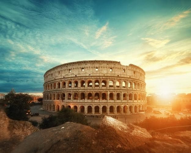 Beeld - Fly-drive van Rome naar Bari