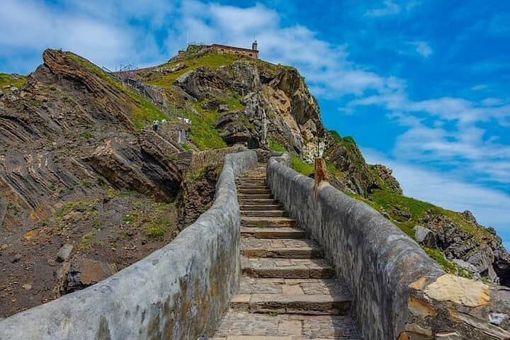 Bild - Bilbao: Gaztelugatxe, Bermeo, Mundaka dhe Gernika me Txakoli