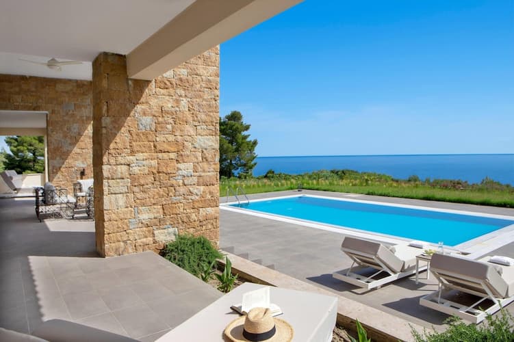 Image - Zeus Eleva Ajul - All Inclusive, Chalkidiki, Greece