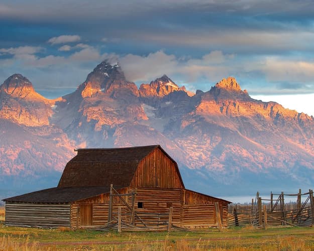 Imagine -  Circuit Self-drive - Yellowstone & Parcurile Nationale, SUA