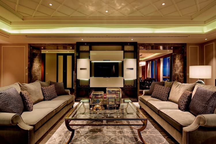 Resim -  Hilton ve Cornelia ile Antalya-İstanbul Lüks Tatil Paketi –