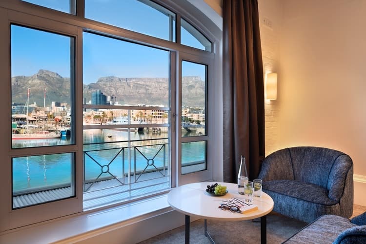 Image - 7N Victoria and Alfred Hotel by NEWMARK + 3GF