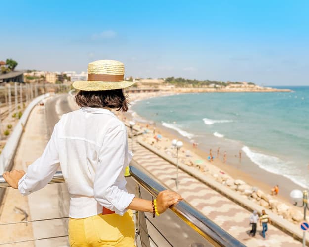 Imazhi -  Tarragona ne Gusht – 5 Nete Relaks