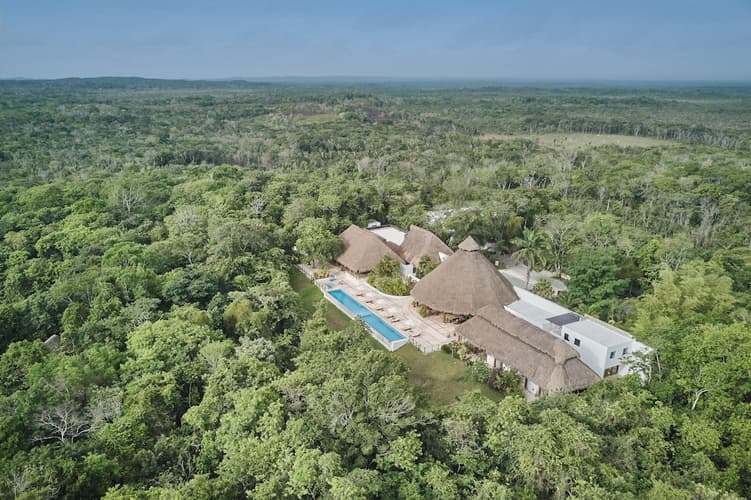 Image - Hotel + Avión, Chetumal 10 al 13-Sep, 26