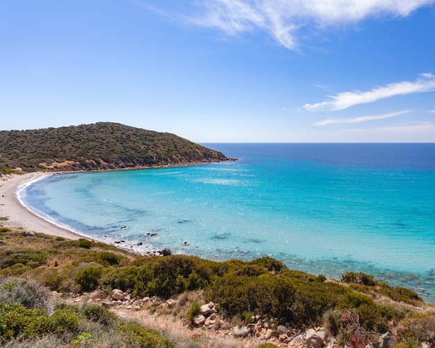 Villasimius: mare cristallino e natura selvaggia