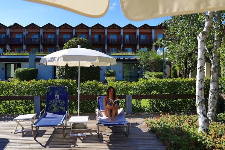 Imagen - 7 N Iseolago Hotel