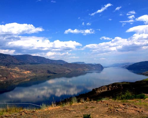 图像 - 4 Nights in Kamloops, Canada